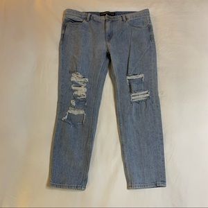 Express Jeans Cropped Girlfriend Fit Acid Wash Distressed Denim Jeans 8